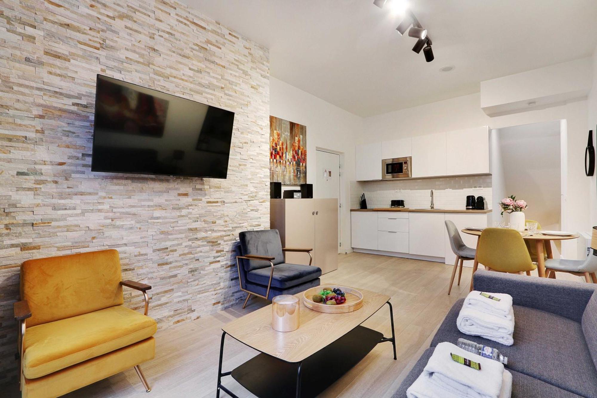 Intimate Apartment With Air Conditioner & Jacuzzi 2Br 6P Montmartre Paris Exteriör bild