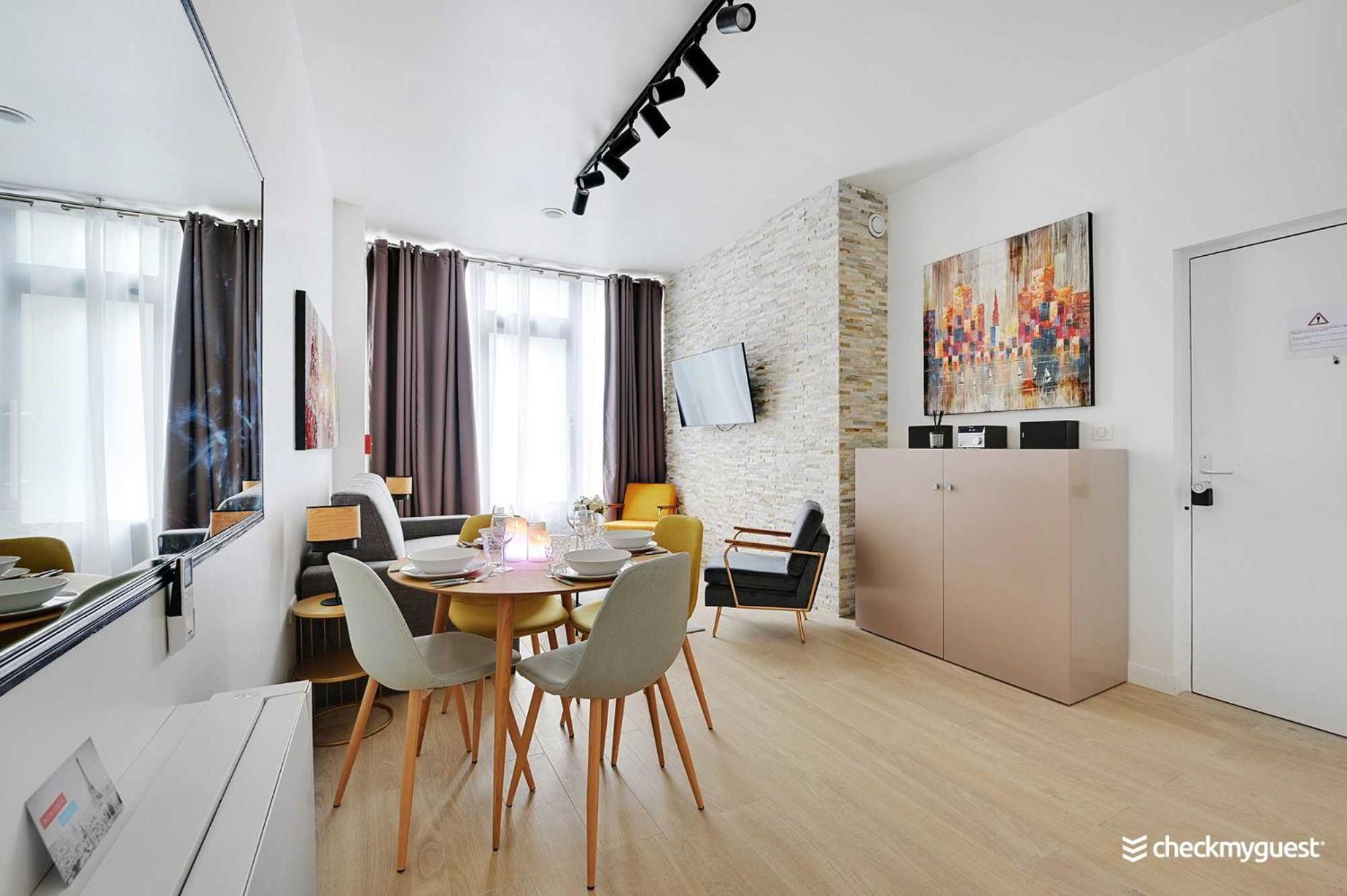 Intimate Apartment With Air Conditioner & Jacuzzi 2Br 6P Montmartre Paris Exteriör bild
