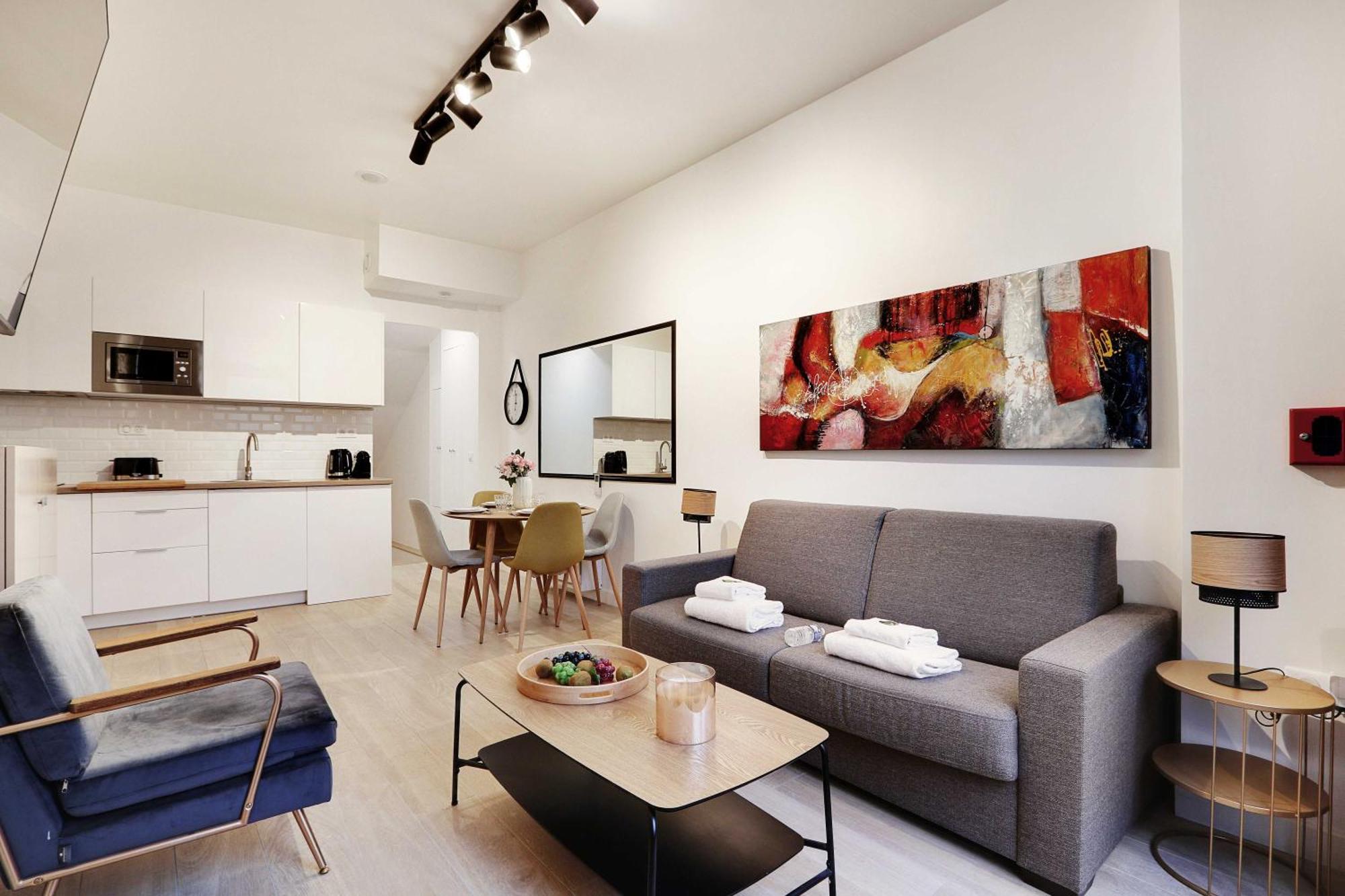 Intimate Apartment With Air Conditioner & Jacuzzi 2Br 6P Montmartre Paris Exteriör bild